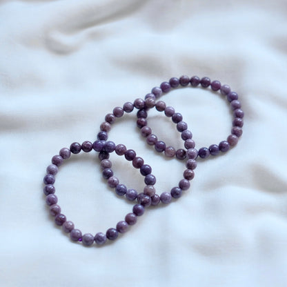 Pulsera de lepidolita natural – joya para la calma emocional y la ansiedad