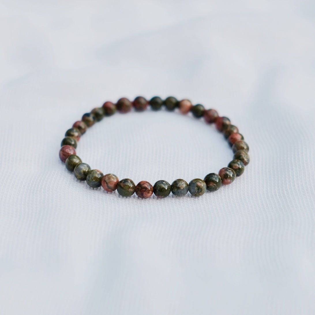 Pulsera mineral "Unakita"